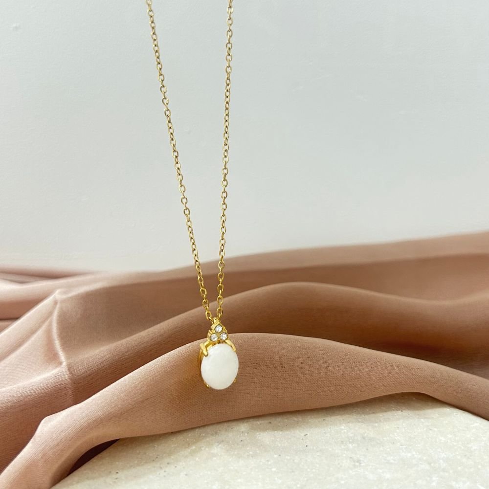 atsali-evitashop-kolie2200 Ατσάλινο Κολιέ με Λευκό Οβάλ Μενταγιόν & Ζιργκόν - Image 1